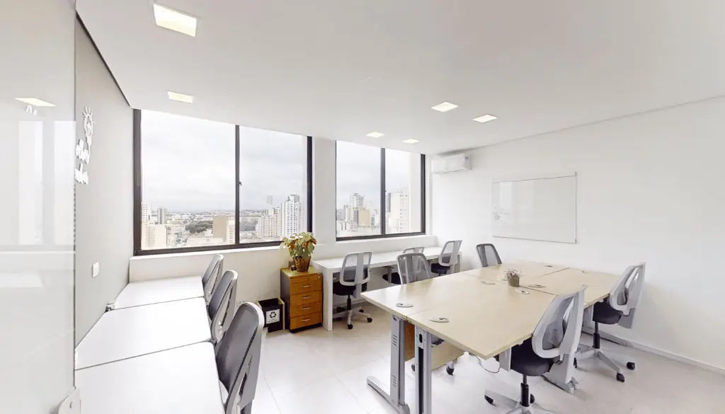 Sala privativa numerada do Esquina Coworking